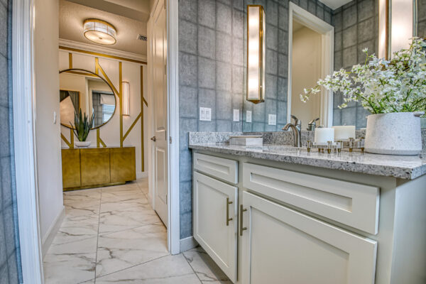 GL_Homes_d_Val_Walk_Model_475_FINAL-25 - Powder Room