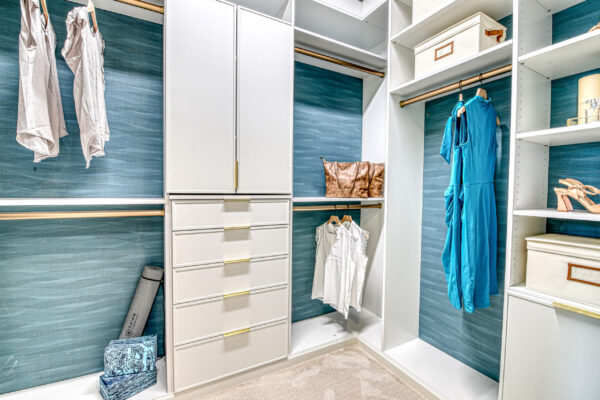 GL_Homes_d_Val_Walk_Model_475_FINAL-32 - Master Closet