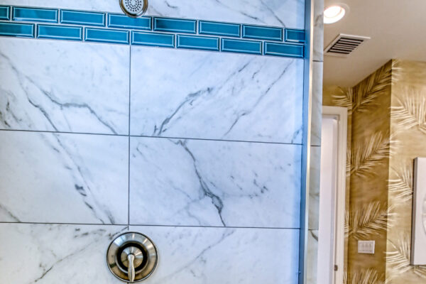 GL_Homes_d_Val_Walk_Model_475_FINAL-39 - Master Bath