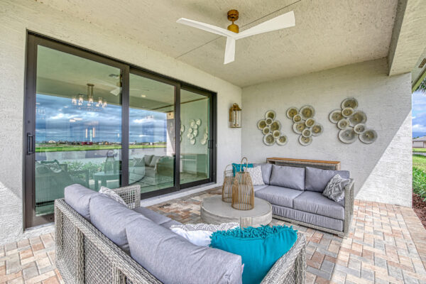 GL_Homes_d_Val_Walk_Model_475_FINAL-7 - Patio