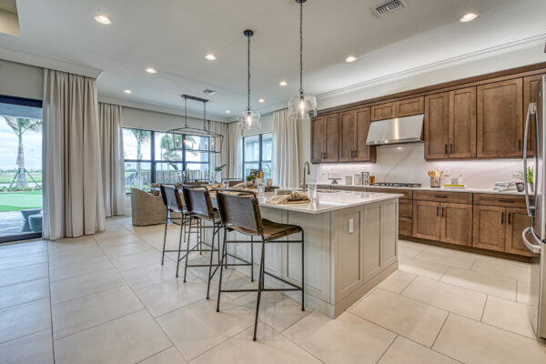 GL_Homes_g_Val_Walk_Model_646_FINAL-13 - Kitchen