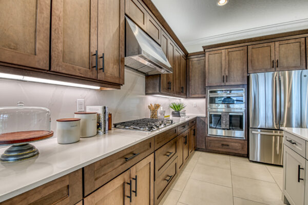 GL_Homes_g_Val_Walk_Model_646_FINAL-16 - Kitchen