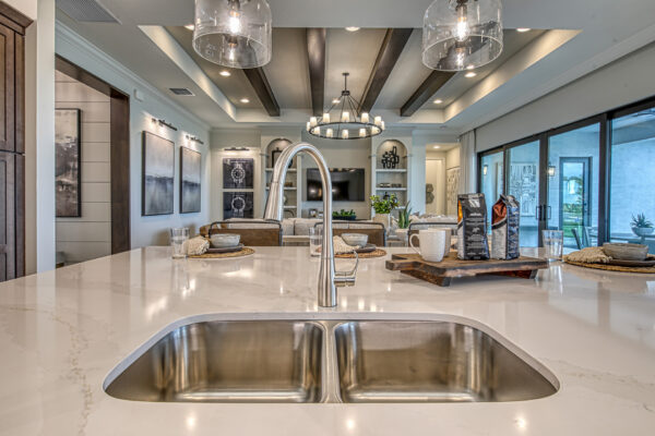 GL_Homes_g_Val_Walk_Model_646_FINAL-19 - Kitchen