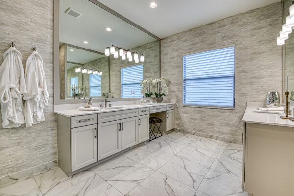 GL_Homes_g_Val_Walk_Model_646_FINAL-31 - Master Bath