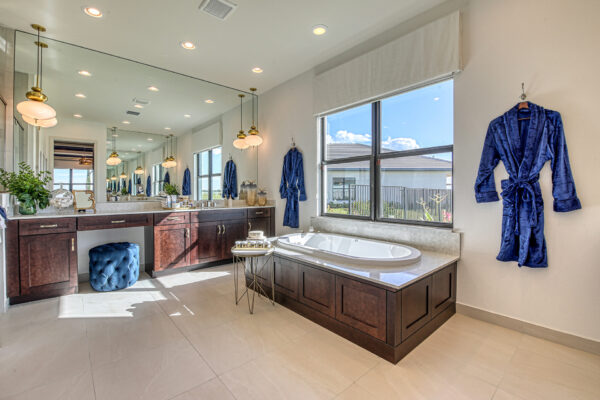 GL_Homes_i_Val_Walk_Model_675_FINAL-40 - Master Bath