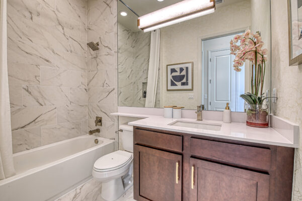 GL_Homes_i_Val_Walk_Model_675_FINAL-52 - 2nd Bath