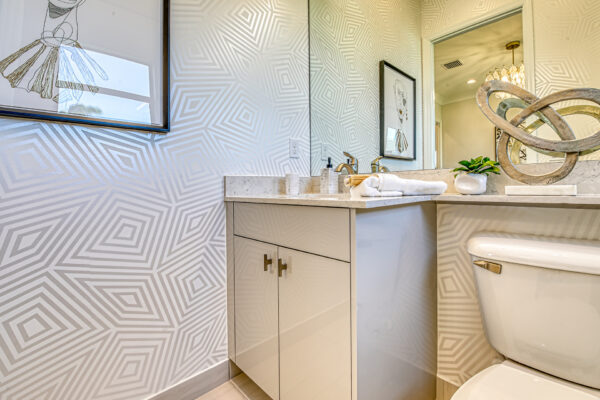 GL_Homes_j_Val_Walk_Model_674_FINAL-36 - 2nd Bath
