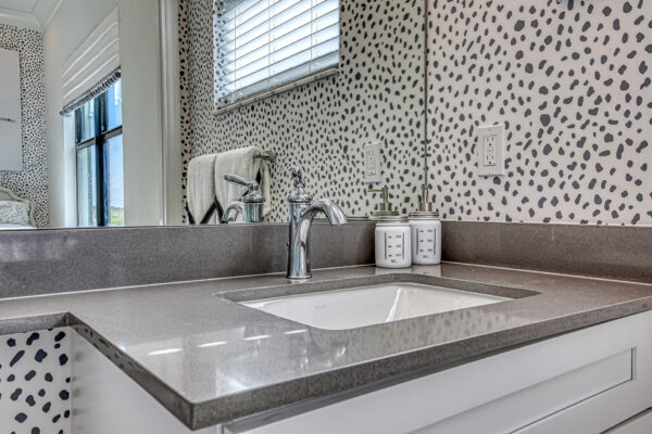 GL_Homes_j_Val_Walk_Model_674_FINAL-47 - 4th Bath