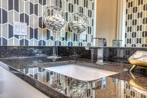 GL_Homes_m_Val_Walk_Model_522_FINAL-10 - Powder Room