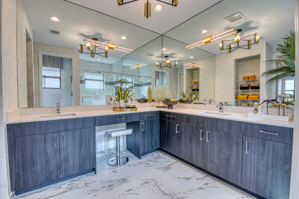 GL_Homes_m_Val_Walk_Model_522_FINAL-17 - Master Bath