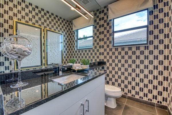 GL_Homes_m_Val_Walk_Model_522_FINAL-8 - Powder Room