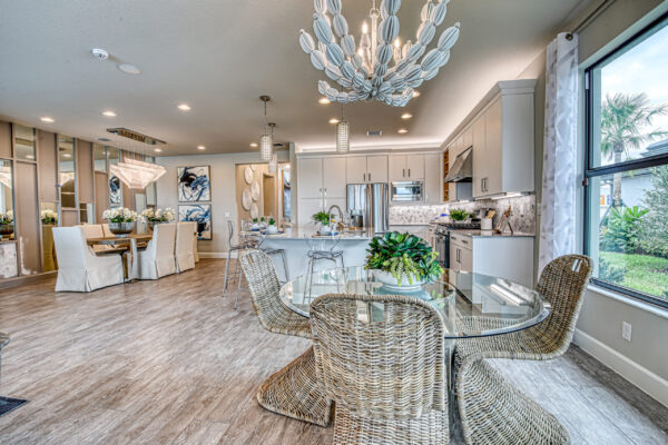 GL_Homes_n_Val_Walk_Model_521_FINAL-18 - Casual Dining