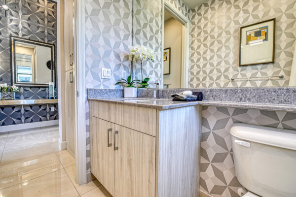 GL_Homes_p_Val_Walk_Model_525_FINAL-23 - 3rd Bath